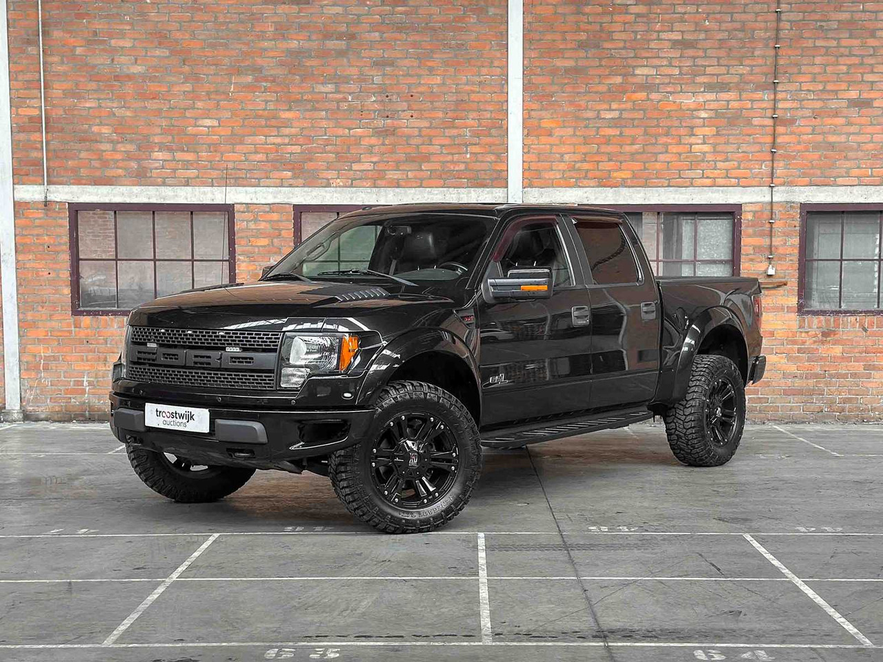 FORD RAPTOR F150 6.2 V8 416HP 2011, 2-VNH-93 - Véhicule utilitaire: photos 2 FORD RAPTOR F150 6.2 V8 416HP 2011, 2-VNH-93 - Véhicule utilitaire: photos 2