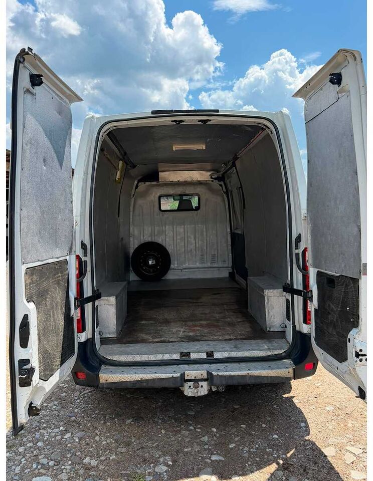 RENAULT - 2.3 DIESEL - MASTER - RENAULT MASTER - 7 SEATS - Véhicule utilitaire: photos 2 RENAULT - 2.3 DIESEL - MASTER - RENAULT MASTER - 7 SEATS - Véhicule utilitaire: photos 2