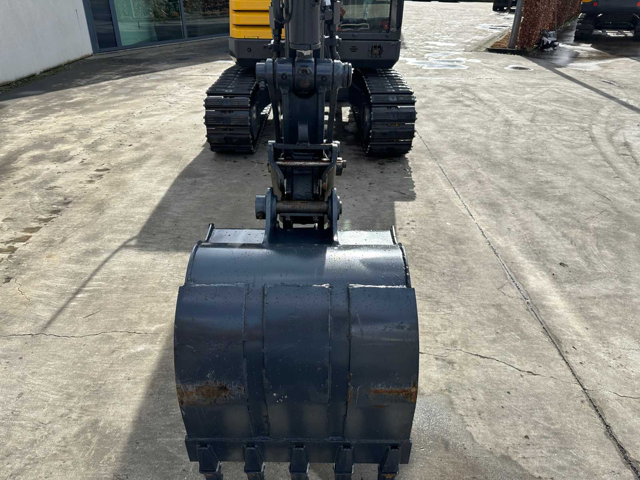 Pelle sur chenille Volvo EC60C: photos 11
