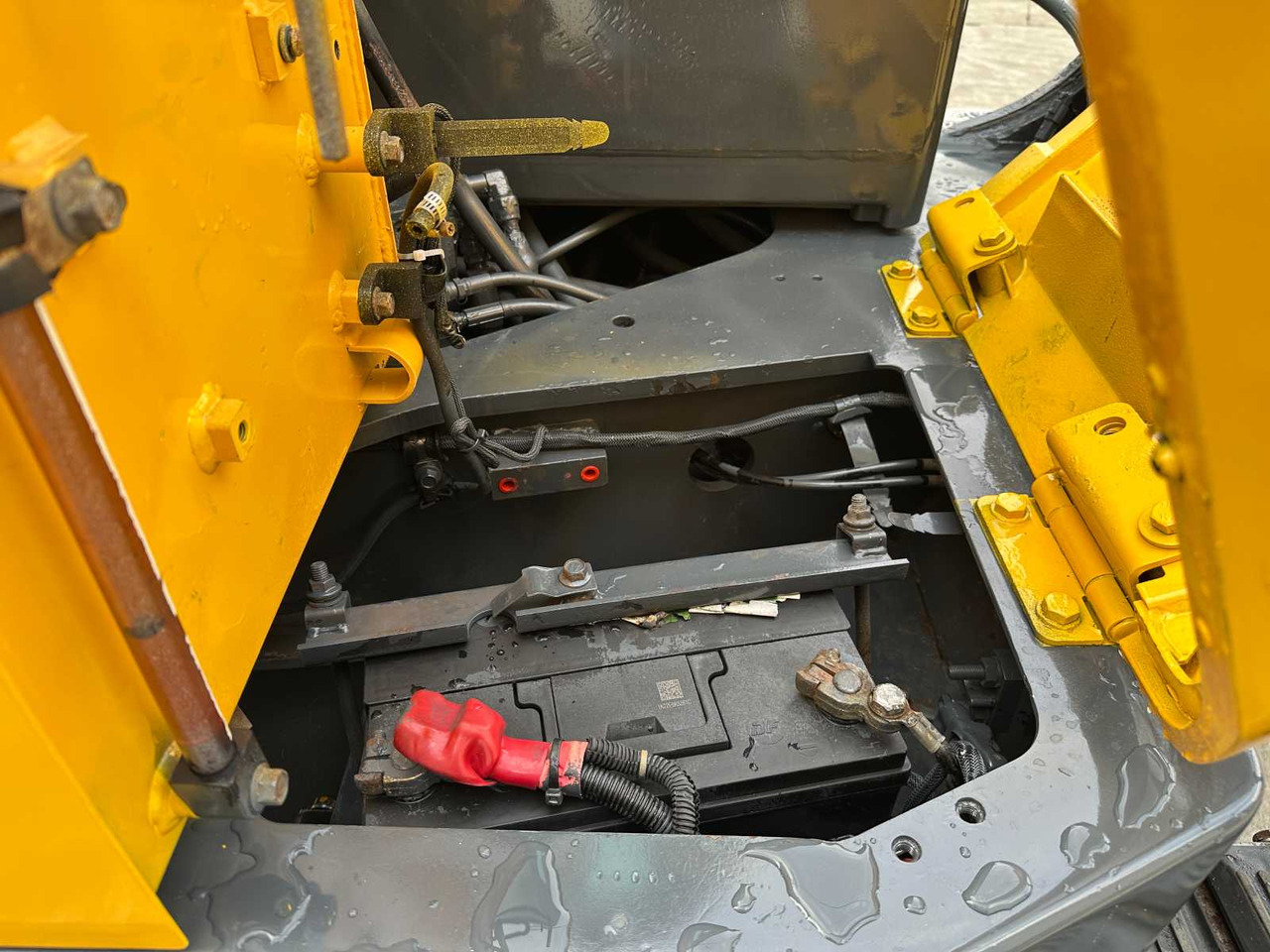 Pelle sur chenille Volvo EC60C: photos 24