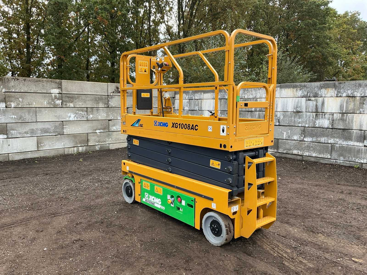 XCMG XG 1008AC - Nacelle: photos 3 XCMG XG 1008AC - Nacelle: photos 3