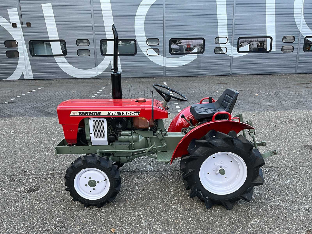 Yanmar YM1300D - Micro tracteur: photos 2 Yanmar YM1300D - Micro tracteur: photos 2