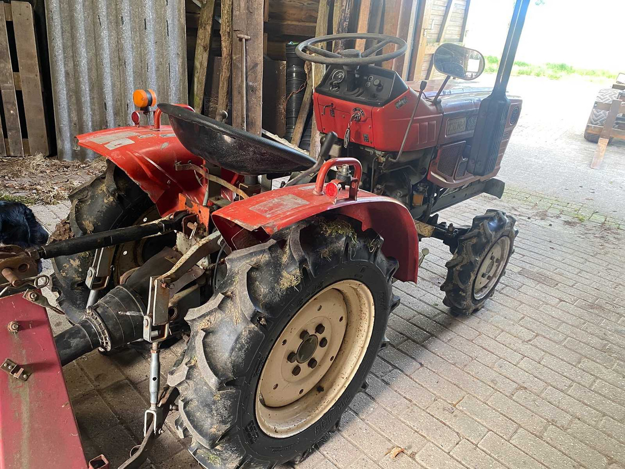 Yanmar zen-noh ym 1510D - Micro tracteur: photos 5 Yanmar zen-noh ym 1510D - Micro tracteur: photos 5