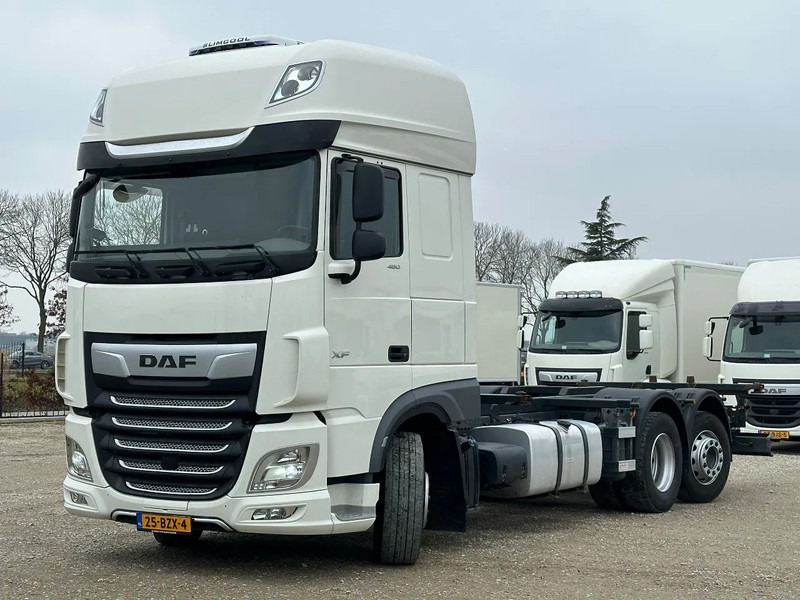 DAF XF 480 XF 480. FAN. EURO6. 11-2021 stuuras - Châssis cabine: photos 2 DAF XF 480 XF 480. FAN. EURO6. 11-2021 stuuras - Châssis cabine: photos 2