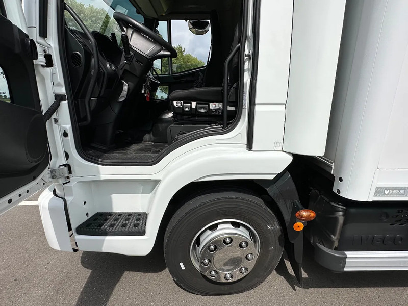 Iveco ML 120 EUROCARGO 120.220. EURO6. 2020. 6- CILINDER - Camion fourgon: photos 5 Iveco ML 120 EUROCARGO 120.220. EURO6. 2020. 6- CILINDER - Camion fourgon: photos 5