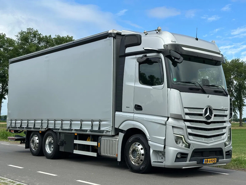 Mercedes-Benz Actros ACTROS 2545LL EURO6. 2021. Schuifzeil Bakwagen met Laadklep. - Camion à rideaux coulissants: photos 5 Mercedes-Benz Actros ACTROS 2545LL EURO6. 2021. Schuifzeil Bakwagen met Laadklep. - Camion à rideaux coulissants: photos 5