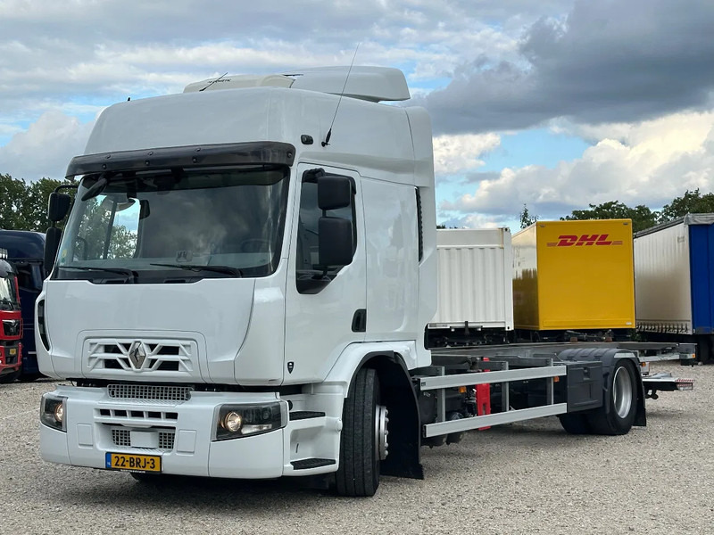 Camion à rideaux coulissants Renault D280: photos 8