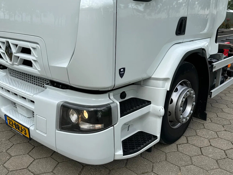 Camion à rideaux coulissants Renault D280: photos 6