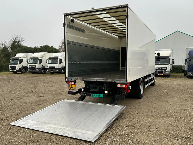 Volvo FL FL280.18. EURO6. 2023. 56322km. 9800 kg Laadvermogen. 2 tons klep. - Camion fourgon: photos 4 Volvo FL FL280.18. EURO6. 2023. 56322km. 9800 kg Laadvermogen. 2 tons klep. - Camion fourgon: photos 4