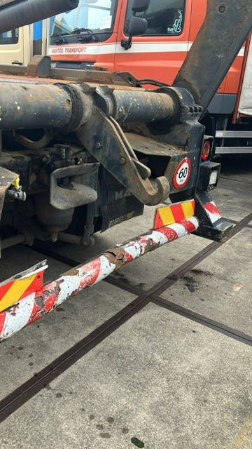 AJK AK 11 M Portaalarmsysteem - Ampliroll/ Multibenne système: photos 3 AJK AK 11 M Portaalarmsysteem - Ampliroll/ Multibenne système: photos 3