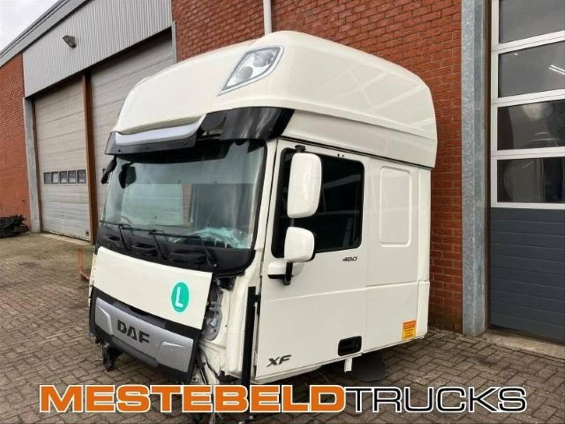 DAF Cabine - Cabine pour Camion: photos 3 DAF Cabine - Cabine pour Camion: photos 3