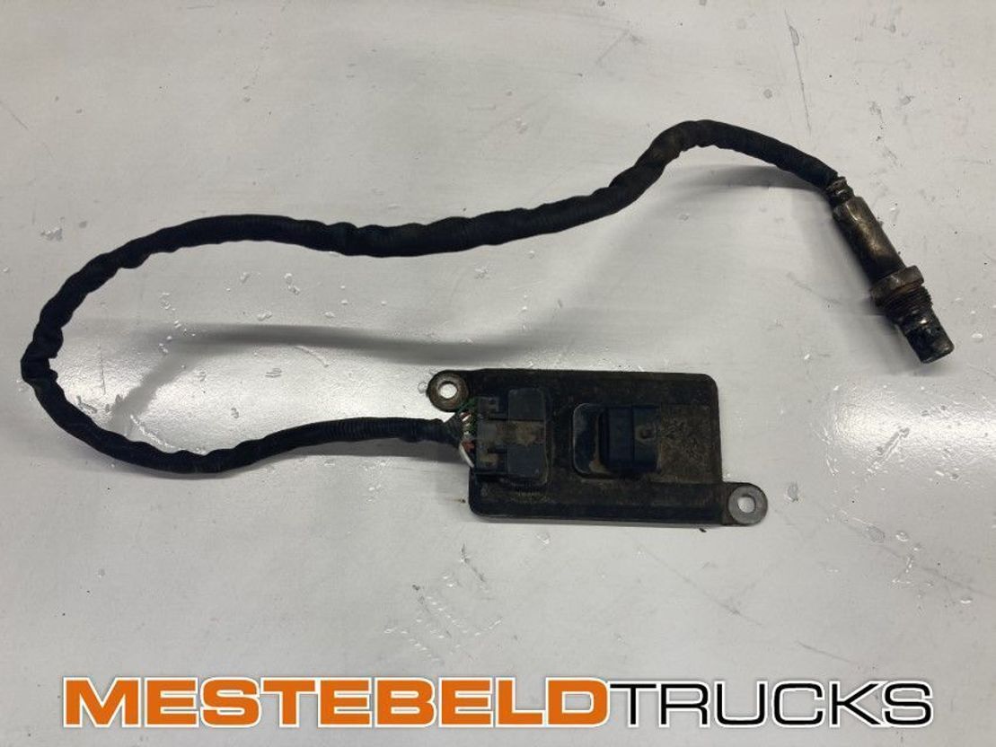 DAF Nox sensor - Système d'échappement pour Camion: photos 1 DAF Nox sensor - Système d'échappement pour Camion: photos 1