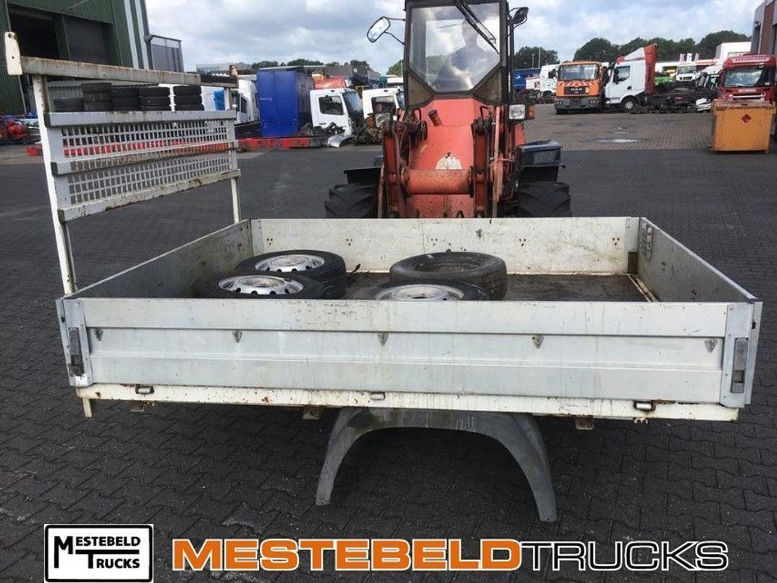 Diversen Laadbak 260 x 200 cm - Carrosserie plateau: photos 1 Diversen Laadbak 260 x 200 cm - Carrosserie plateau: photos 1