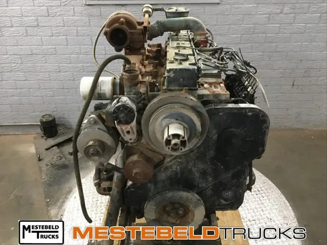 Komatsu Motor Cummins 8.3 ltr - Moteur pour Camion: photos 3 Komatsu Motor Cummins 8.3 ltr - Moteur pour Camion: photos 3