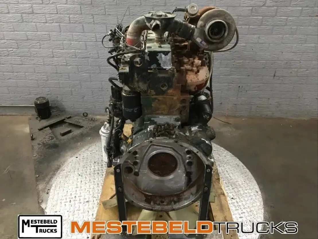 Komatsu Motor Cummins 8.3 ltr - Moteur pour Camion: photos 1 Komatsu Motor Cummins 8.3 ltr - Moteur pour Camion: photos 1