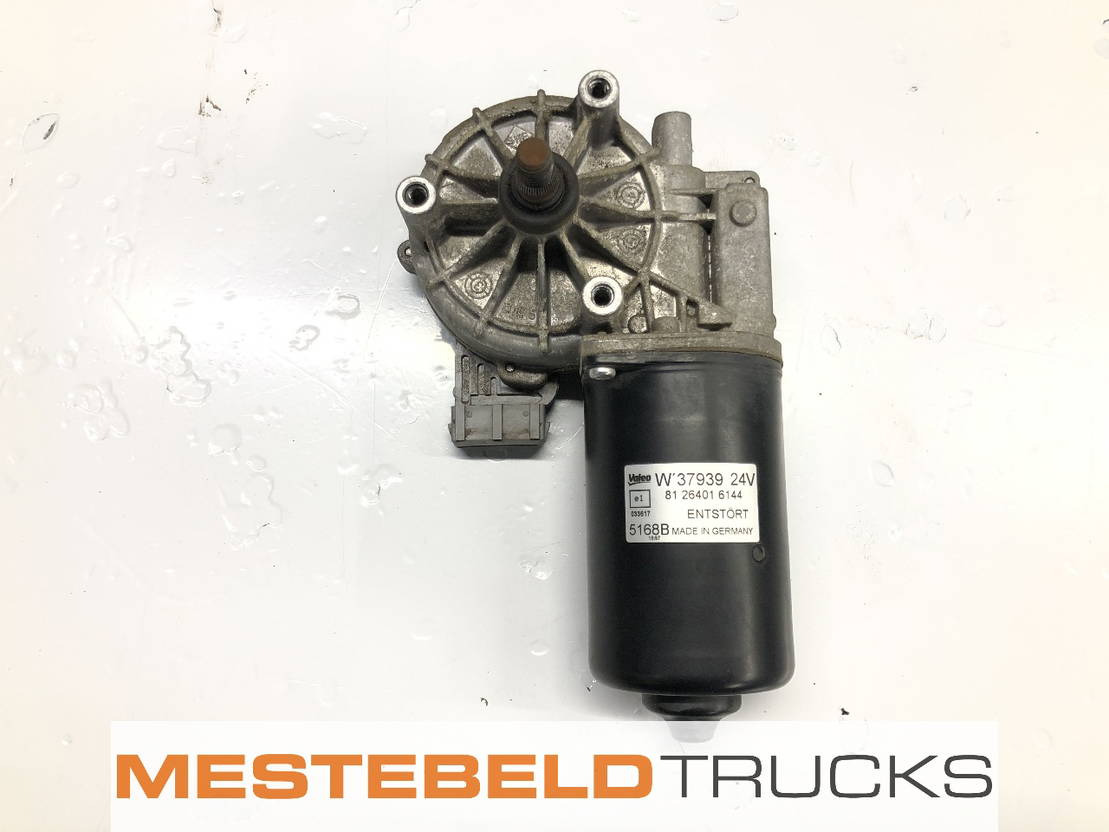 MAN Ruitenwissermotor - Cabine et intérieur pour Camion: photos 1 MAN Ruitenwissermotor - Cabine et intérieur pour Camion: photos 1