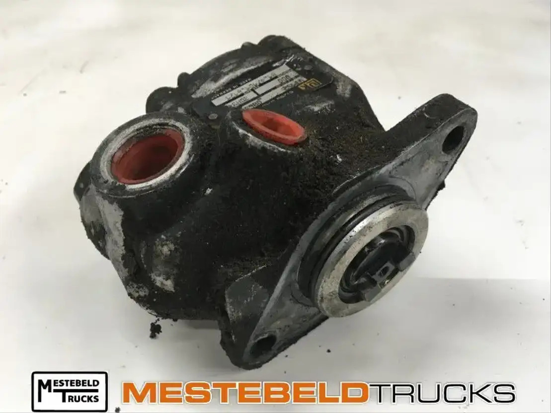 MAN Stuurpomp VT150/21CCM - Moteur pour Camion: photos 1 MAN Stuurpomp VT150/21CCM - Moteur pour Camion: photos 1