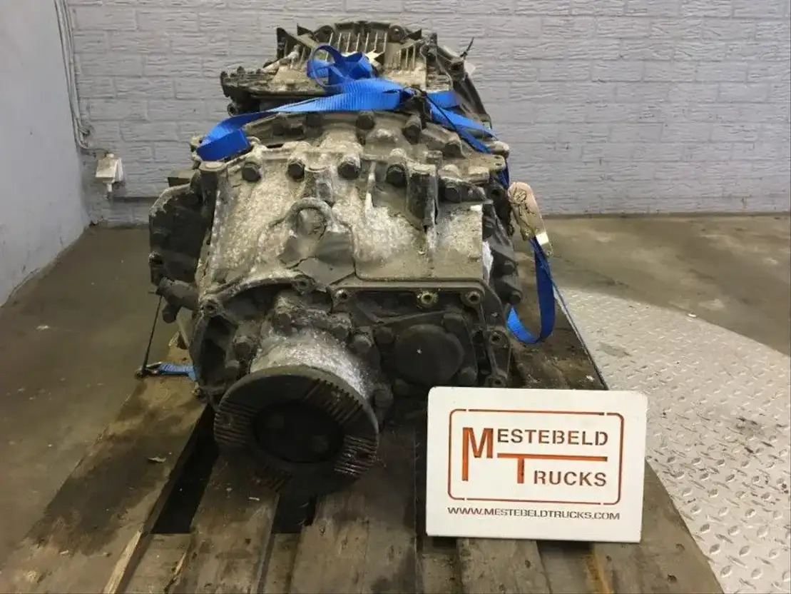 MAN Versnellingsbak 12AS2130 TD - Boîte de vitesse et pièces pour Camion: photos 4 MAN Versnellingsbak 12AS2130 TD - Boîte de vitesse et pièces pour Camion: photos 4