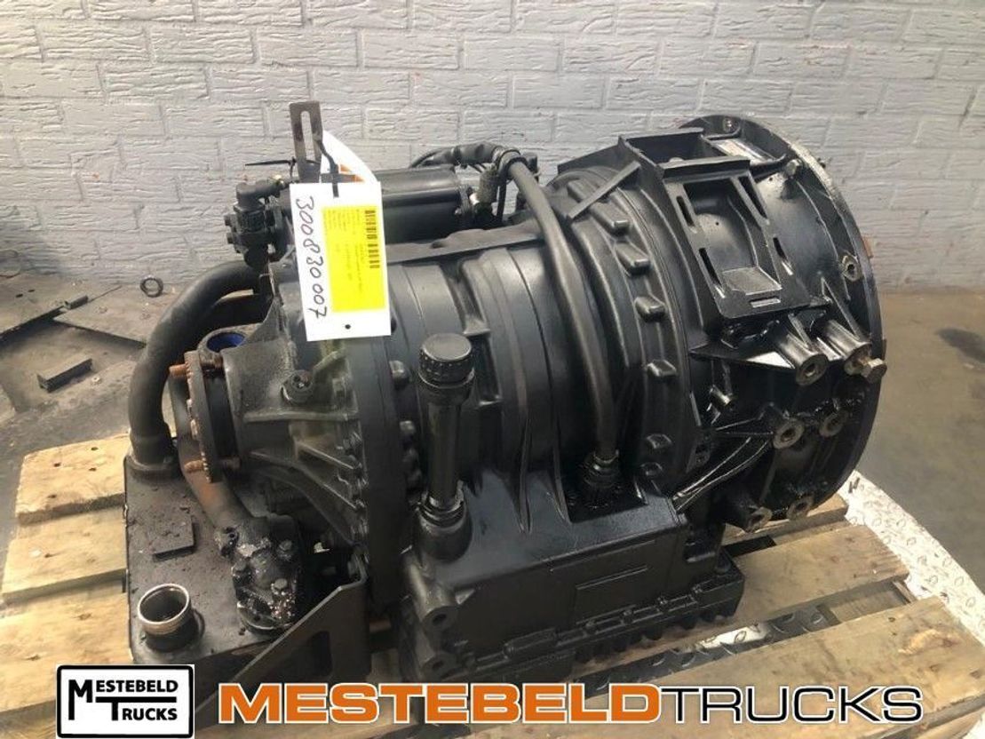 MAN Versnellingsbak 5HP 592C - Boîte de vitesse pour Camion: photos 3 MAN Versnellingsbak 5HP 592C - Boîte de vitesse pour Camion: photos 3