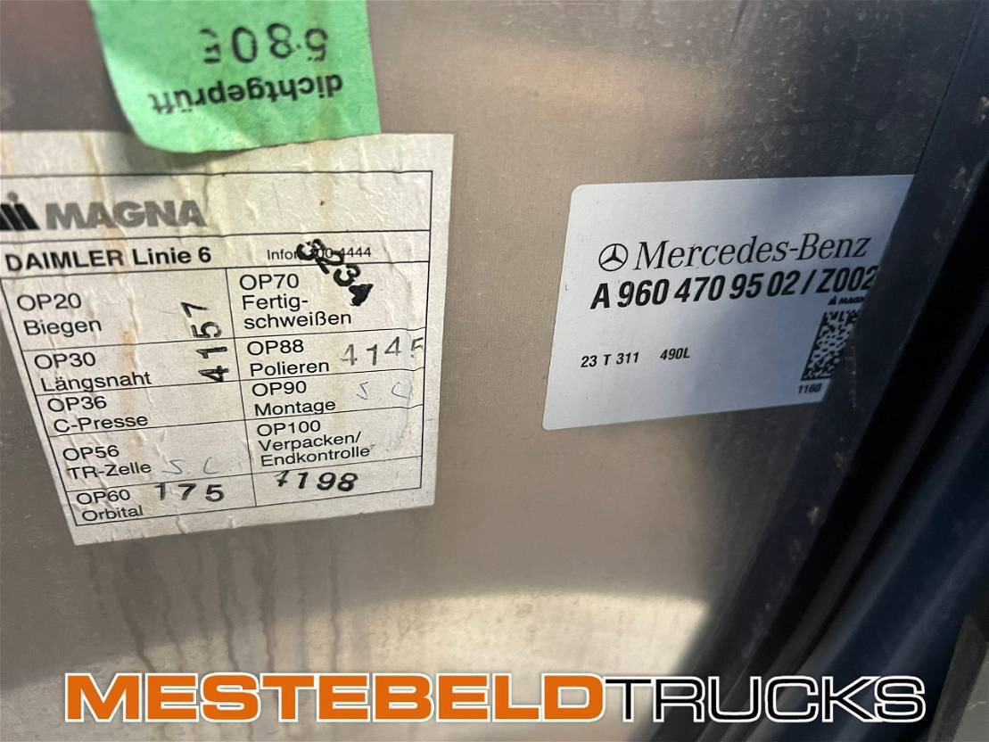 Mercedes-Benz Brandstoftank 490 liter - Système de carburant pour Camion: photos 3 Mercedes-Benz Brandstoftank 490 liter - Système de carburant pour Camion: photos 3