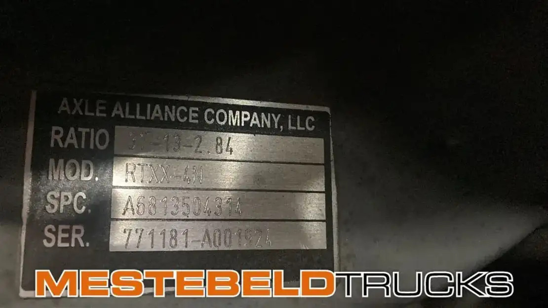 Mercedes-Benz Differentieel RT 390 T - Essieu arrière pour Camion: photos 2 Mercedes-Benz Differentieel RT 390 T - Essieu arrière pour Camion: photos 2