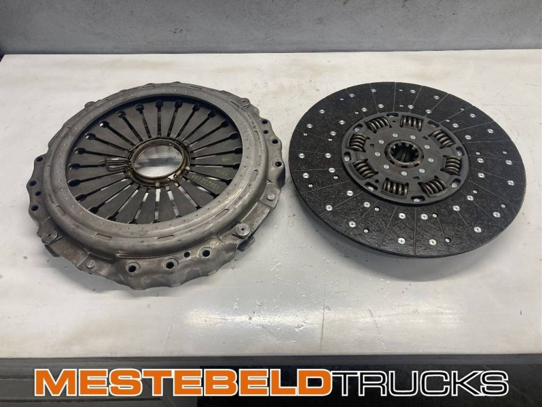 Mercedes-Benz Koppelingsset - Embrayage et pièces pour Camion: photos 1 Mercedes-Benz Koppelingsset - Embrayage et pièces pour Camion: photos 1
