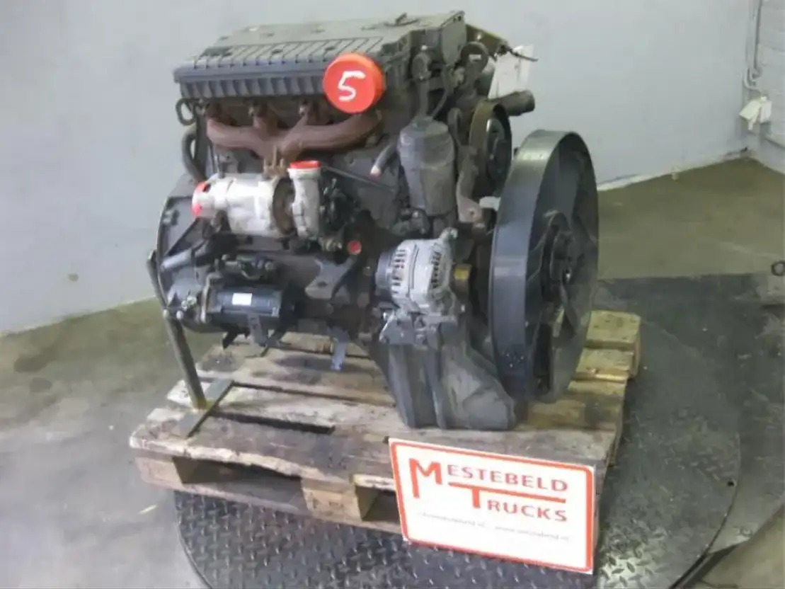 Mercedes-Benz Motor OM 904 LA III  - Moteur pour Camion: photos 1 Mercedes-Benz Motor OM 904 LA III  - Moteur pour Camion: photos 1