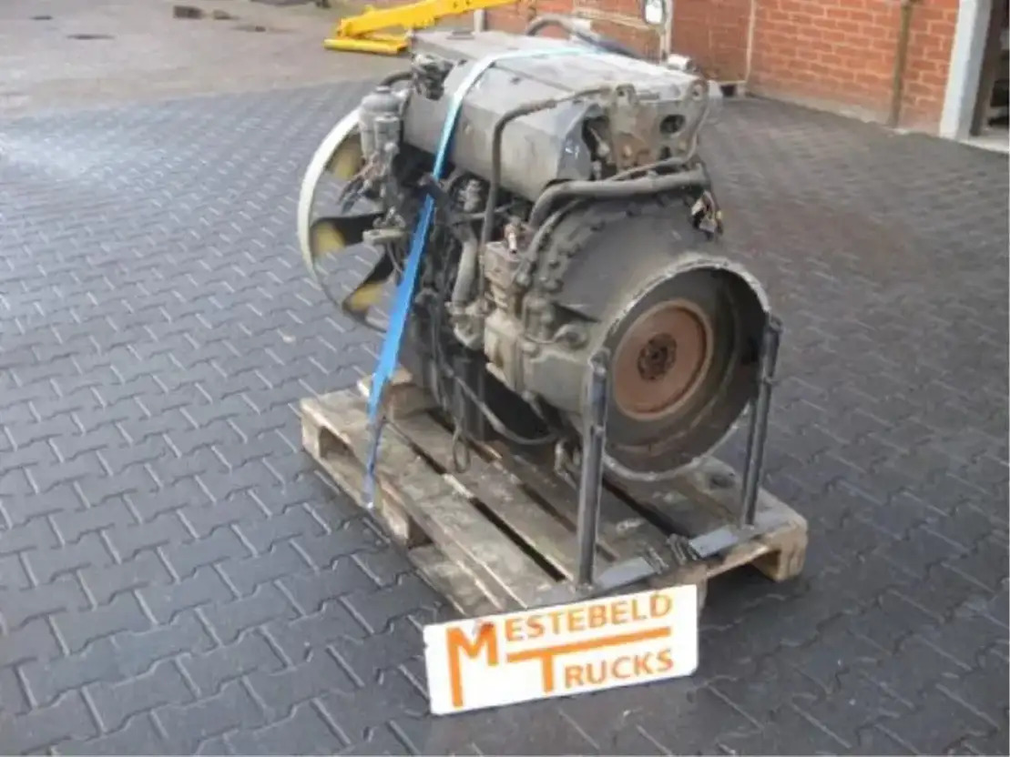 Mercedes-Benz OM 906 LA - Moteur pour Camion: photos 1 Mercedes-Benz OM 906 LA - Moteur pour Camion: photos 1