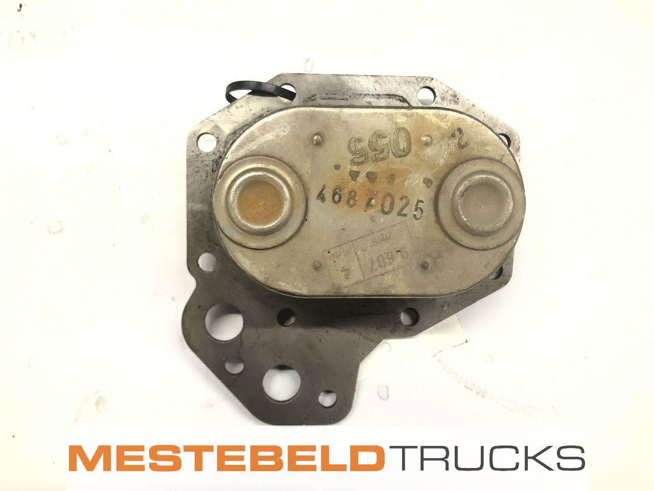 Mercedes-Benz Oliekoeler OM904 LA.V/2-02 - Moteur pour Camion: photos 1 Mercedes-Benz Oliekoeler OM904 LA.V/2-02 - Moteur pour Camion: photos 1