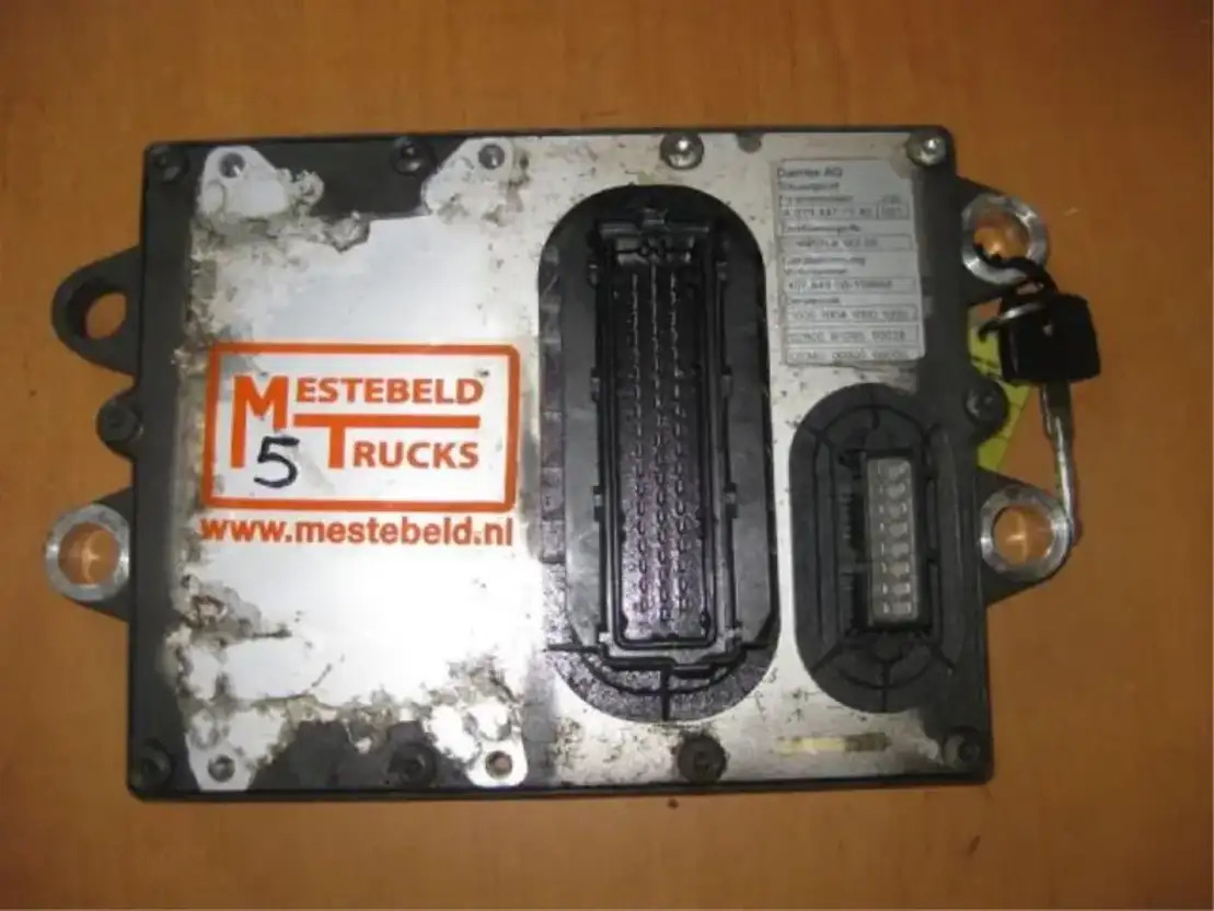 Mercedes-Benz PLD unit Axor 1836 - Système électrique pour Camion: photos 1 Mercedes-Benz PLD unit Axor 1836 - Système électrique pour Camion: photos 1