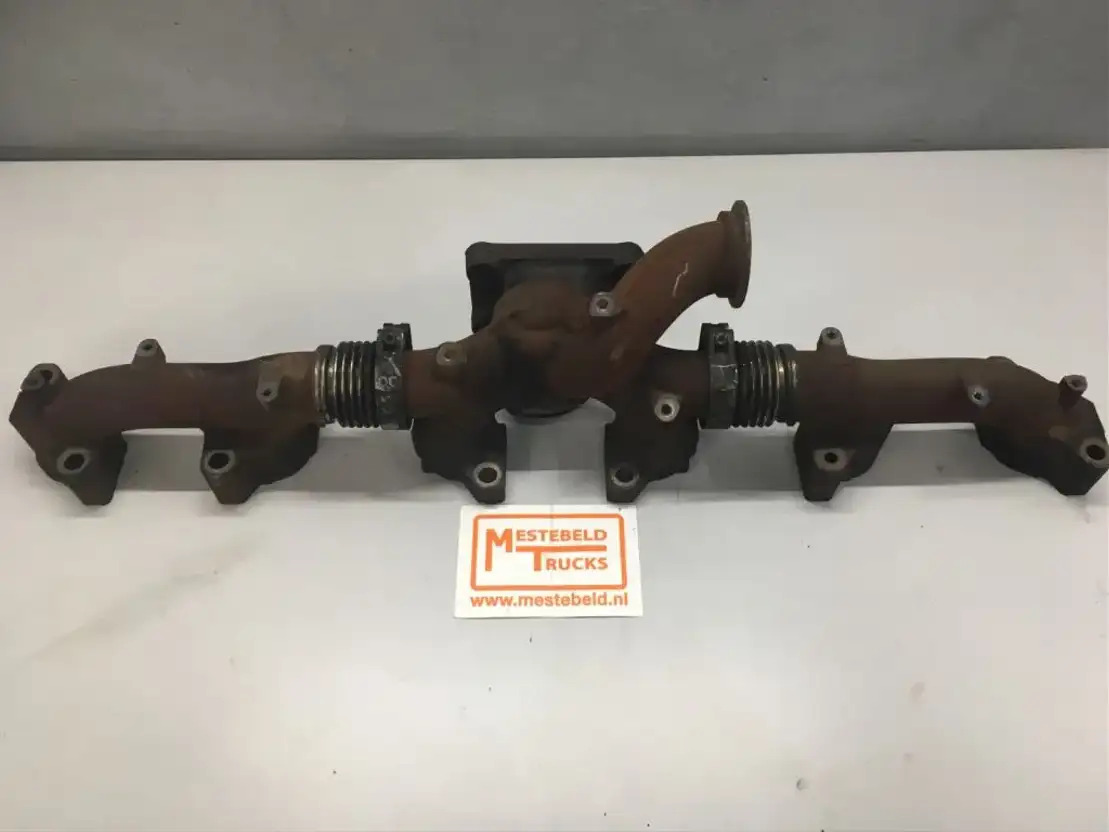 Mercedes-Benz Uitlaatspruitstuk OM 471 - Collecteur d'échappement pour Camion: photos 1 Mercedes-Benz Uitlaatspruitstuk OM 471 - Collecteur d'échappement pour Camion: photos 1