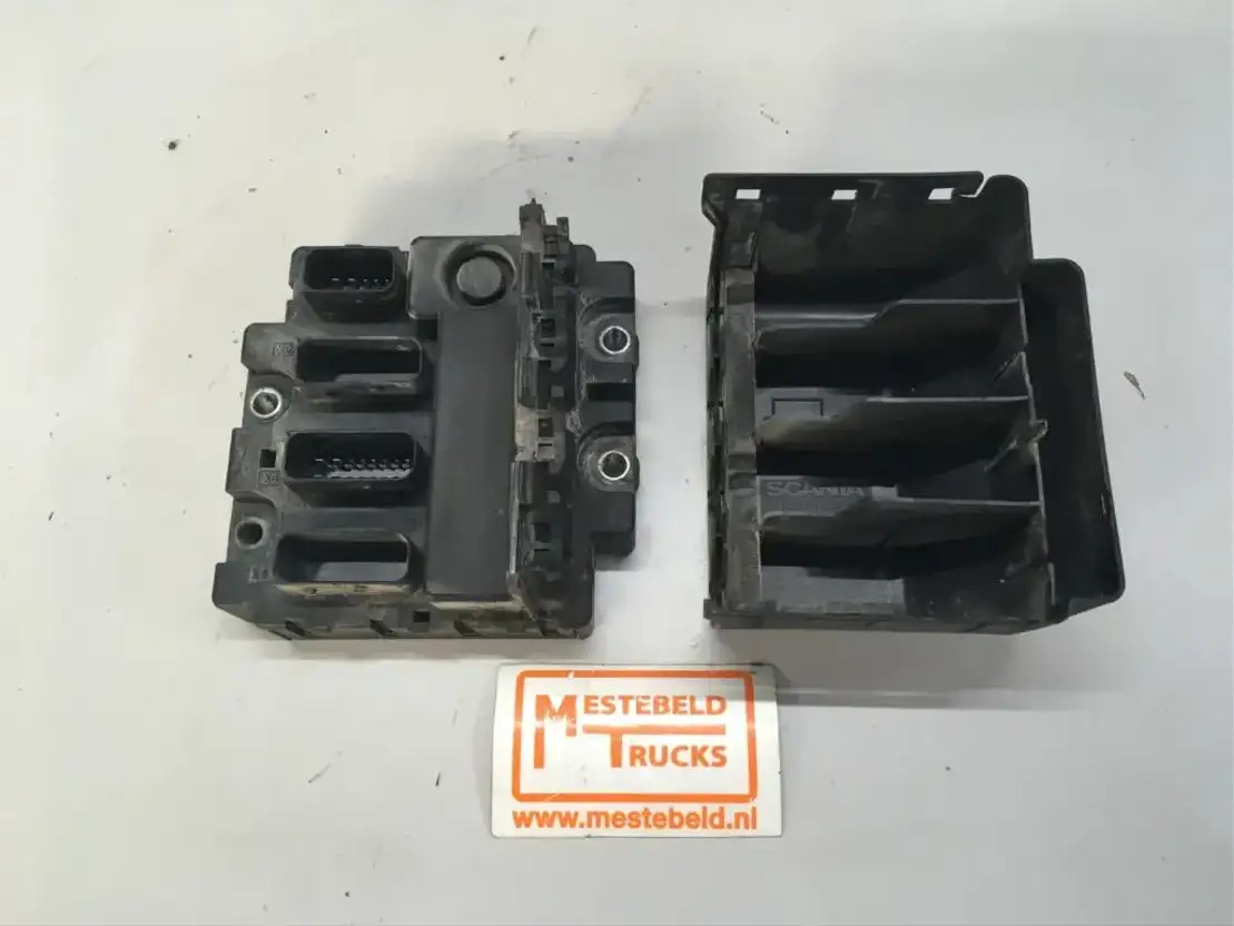 Scania R egeleenheid ECU SMS - Système électrique pour Camion: photos 1 Scania R egeleenheid ECU SMS - Système électrique pour Camion: photos 1