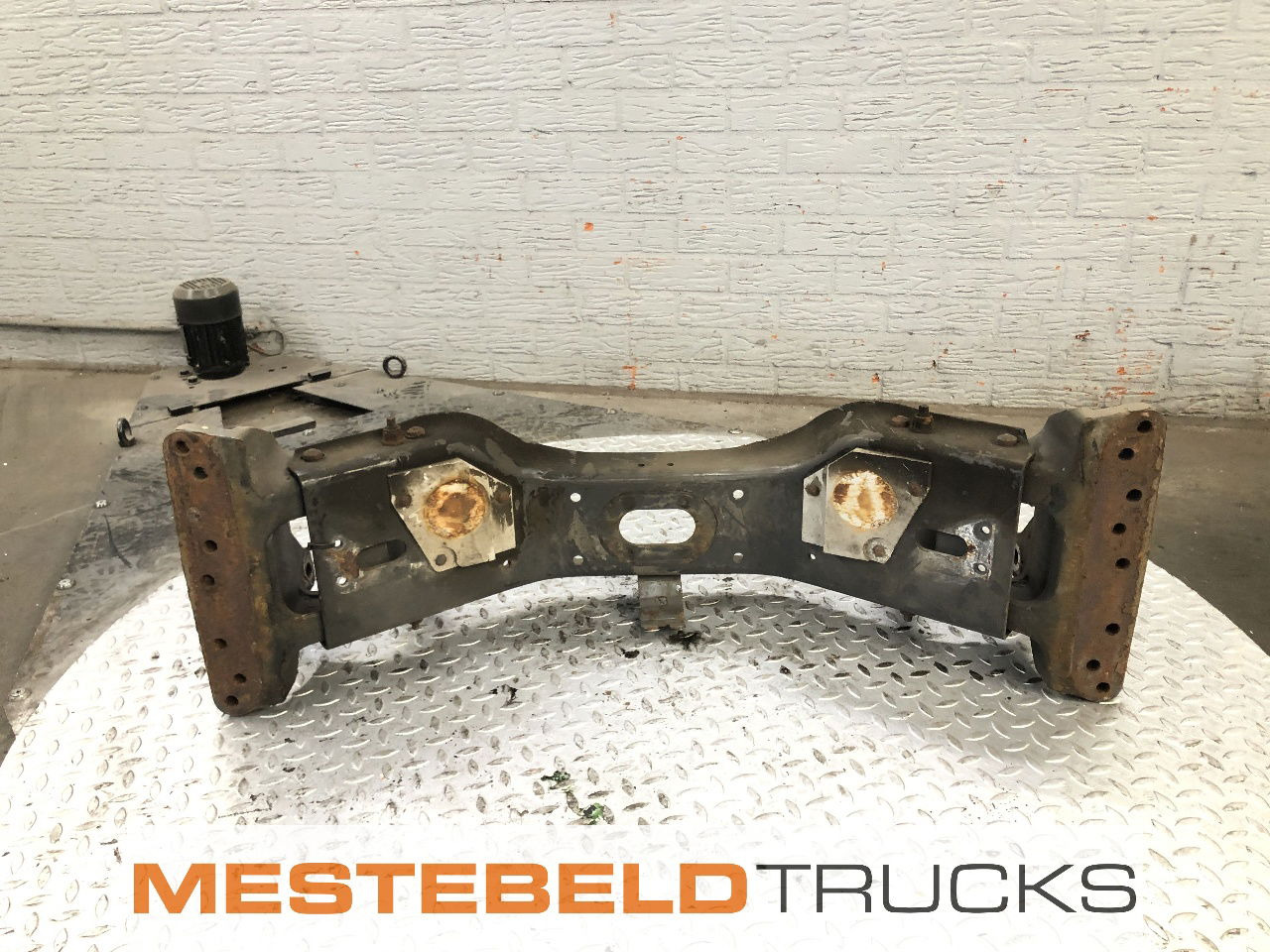 Volvo Dwarsbalk FH - Frame/ Châssis pour Camion: photos 1 Volvo Dwarsbalk FH - Frame/ Châssis pour Camion: photos 1