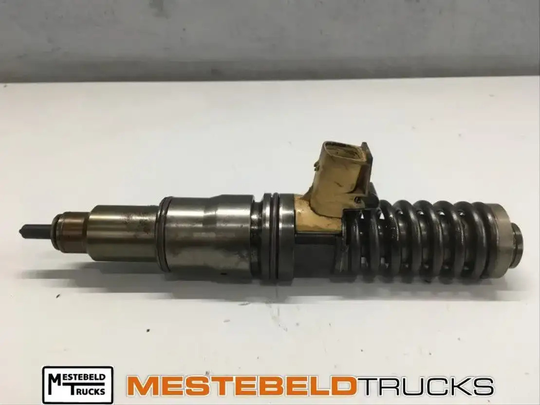 Volvo Injector - Injecteur pour Camion: photos 1 Volvo Injector - Injecteur pour Camion: photos 1