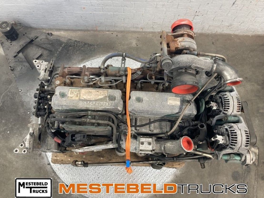 Volvo Motor D7C 250 EC99 - Moteur pour Camion: photos 5 Volvo Motor D7C 250 EC99 - Moteur pour Camion: photos 5