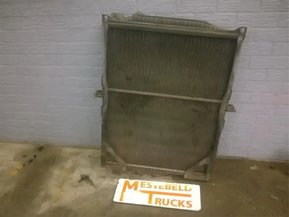 Volvo Radiateur FM7 - Système de refroidissement pour Camion: photos 2 Volvo Radiateur FM7 - Système de refroidissement pour Camion: photos 2