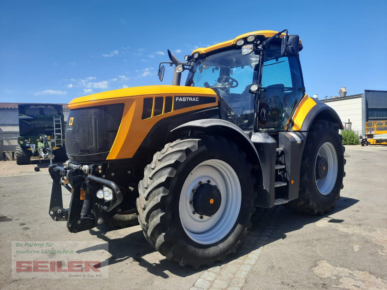JCB Fastrac 8310 - Tracteur agricole: photos 5 JCB Fastrac 8310 - Tracteur agricole: photos 5