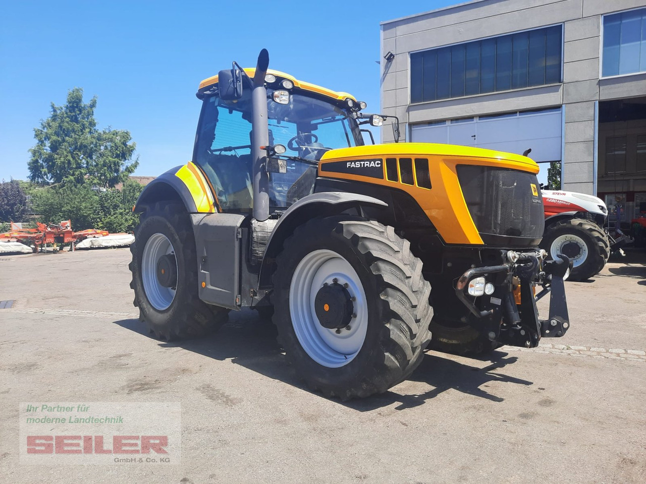 JCB Fastrac 8310 - Tracteur agricole: photos 2 JCB Fastrac 8310 - Tracteur agricole: photos 2