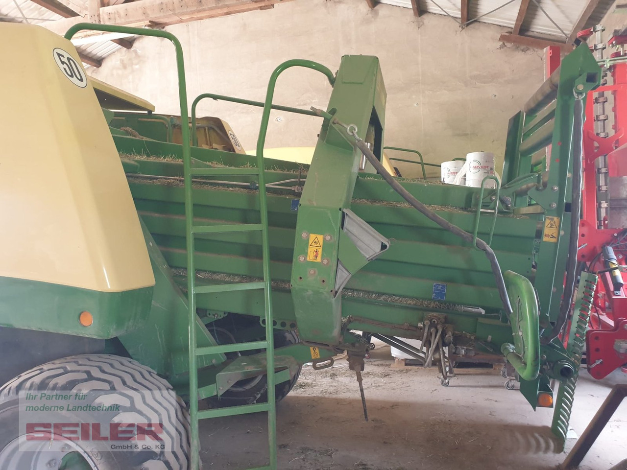Krone Big Pack 1270 XC - Presse à balles cubiques: photos 4 Krone Big Pack 1270 XC - Presse à balles cubiques: photos 4