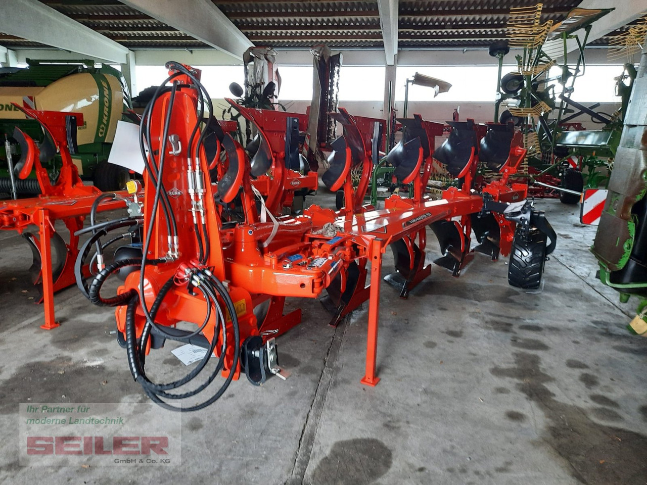 Kuhn Vari-Master 123T LPo 5-Schar - Charrue: photos 1 Kuhn Vari-Master 123T LPo 5-Schar - Charrue: photos 1