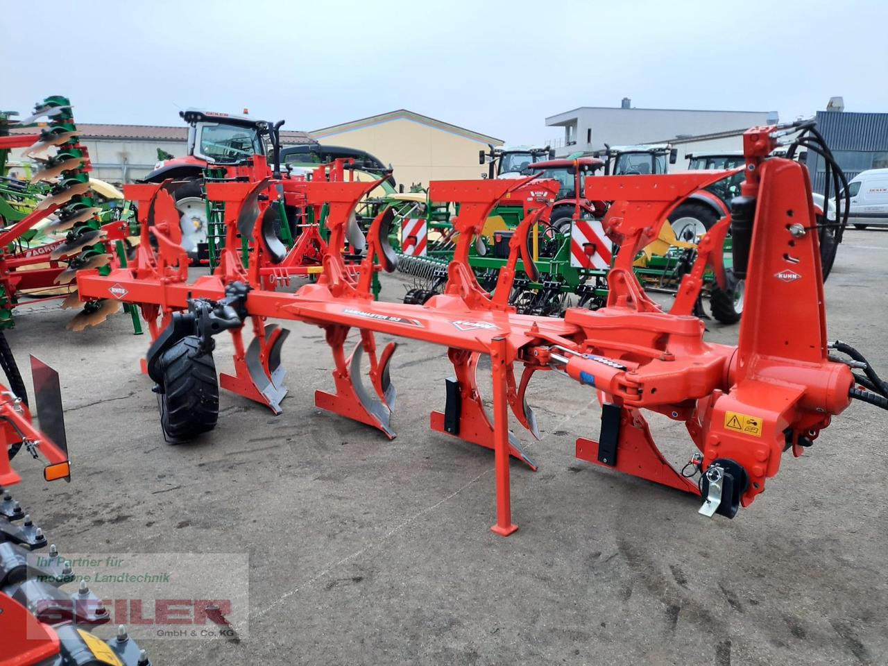 Kuhn Vari-Master 153T LPo 5-Schar - Charrue: photos 3 Kuhn Vari-Master 153T LPo 5-Schar - Charrue: photos 3