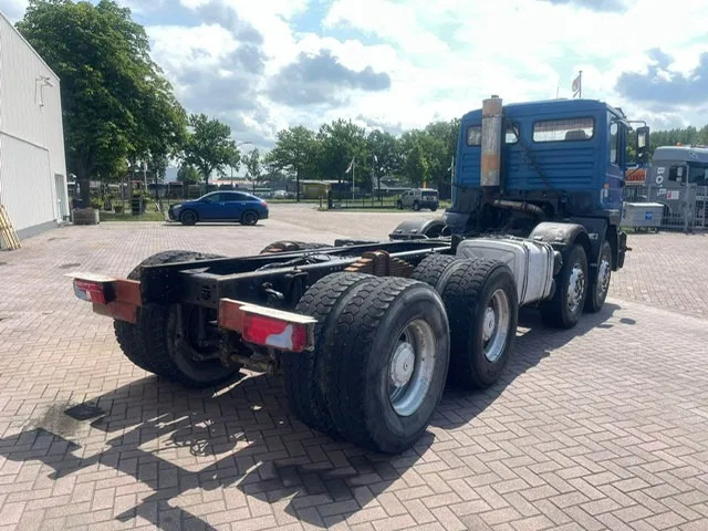 MAN 32.403 8x4 chassis Manual Full Steel - Châssis cabine: photos 5 MAN 32.403 8x4 chassis Manual Full Steel - Châssis cabine: photos 5