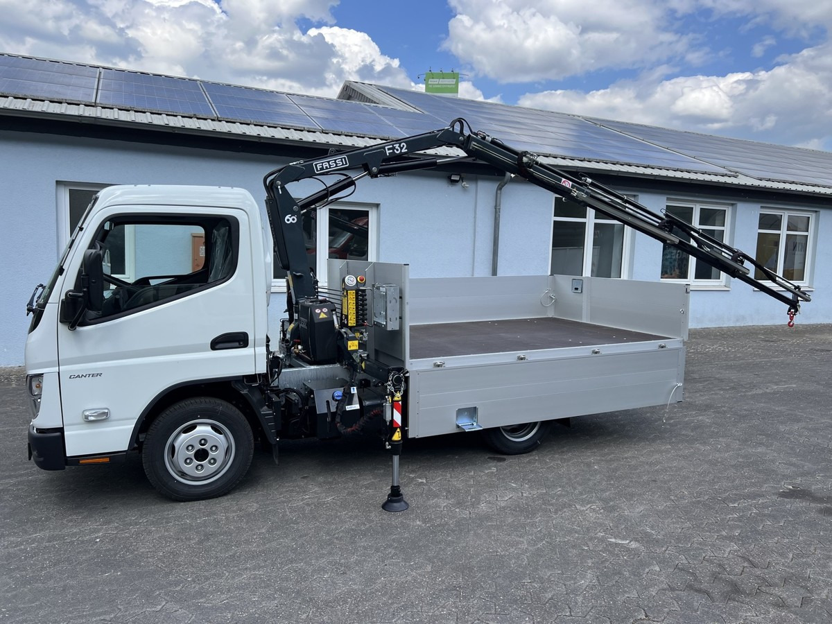 Utilitaire plateau neuf FUSO 3S15 Alu Pritsche 2.80m Ladekran Bohrgerät: photos 8