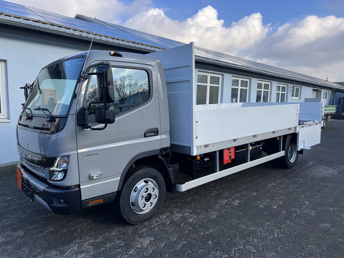 FUSO Canter 7C18 Gastransport ADR Gefahrgut Pritsche - Utilitaire plateau: photos 4 FUSO Canter 7C18 Gastransport ADR Gefahrgut Pritsche - Utilitaire plateau: photos 4