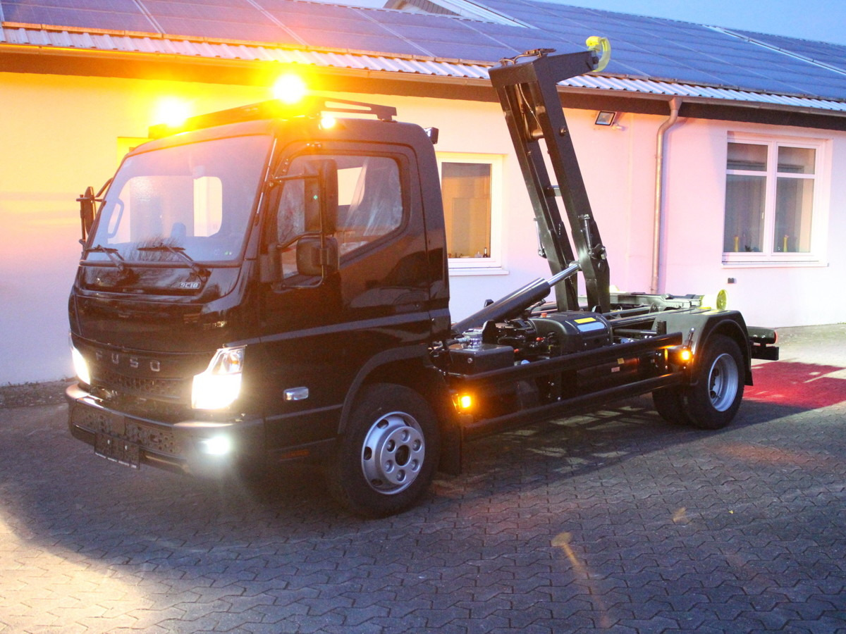 FUSO Canter FUSO 9C18 Duonic City Abrollkipper Black - Camion ampliroll, Camion grue: photos 2 FUSO Canter FUSO 9C18 Duonic City Abrollkipper Black - Camion ampliroll, Camion grue: photos 2