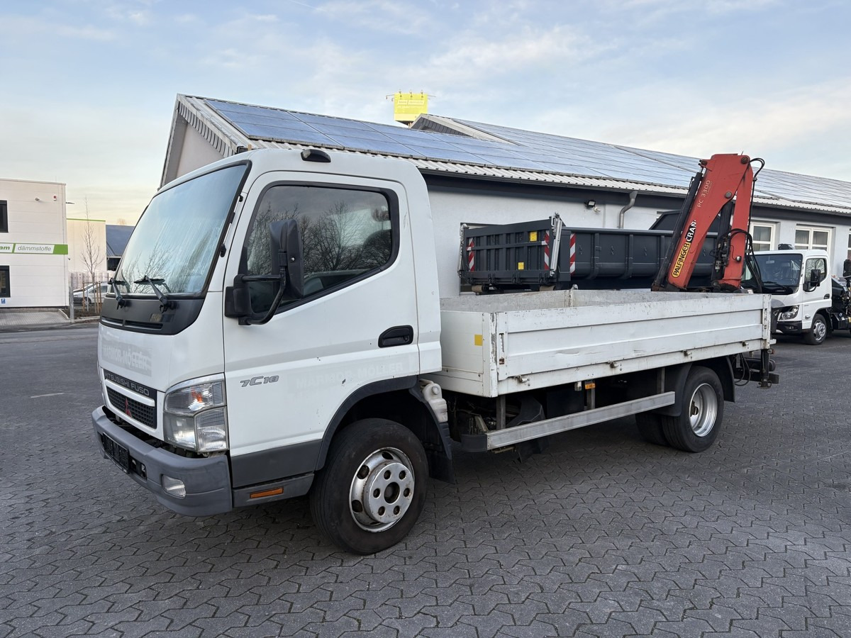 FUSO FUSO 7C18 Canter Pritsche 3.8m Kran 2x hydr. - Utilitaire plateau: photos 2 FUSO FUSO 7C18 Canter Pritsche 3.8m Kran 2x hydr. - Utilitaire plateau: photos 2