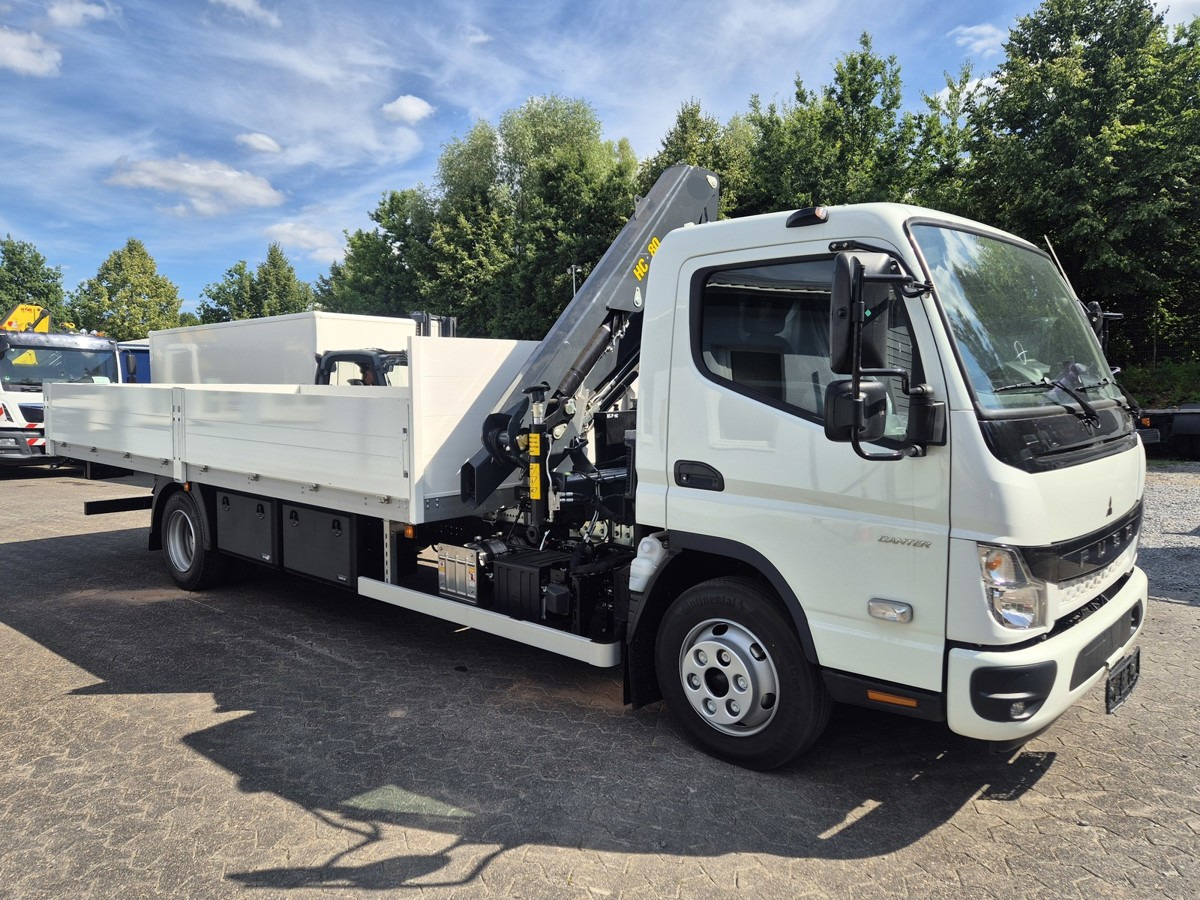 FUSO FUSO 9C18 Canter Alu Pritsche 5.5m Kran 3x hydr. - Utilitaire plateau: photos 3 FUSO FUSO 9C18 Canter Alu Pritsche 5.5m Kran 3x hydr. - Utilitaire plateau: photos 3