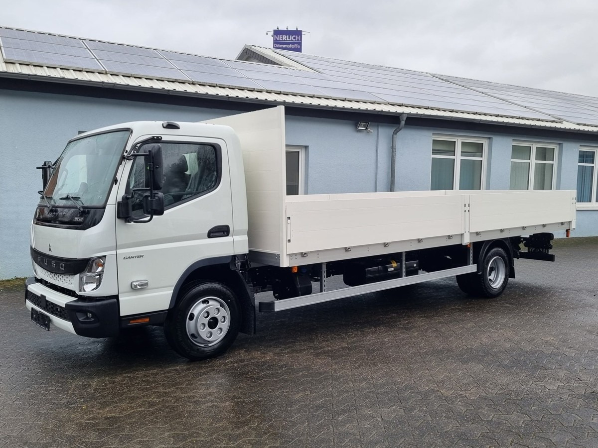 FUSO FUSO 9C18 Canter Alu Pritsche 6.1m NL 5000kg! - Camion plateau: photos 1 FUSO FUSO 9C18 Canter Alu Pritsche 6.1m NL 5000kg! - Camion plateau: photos 1