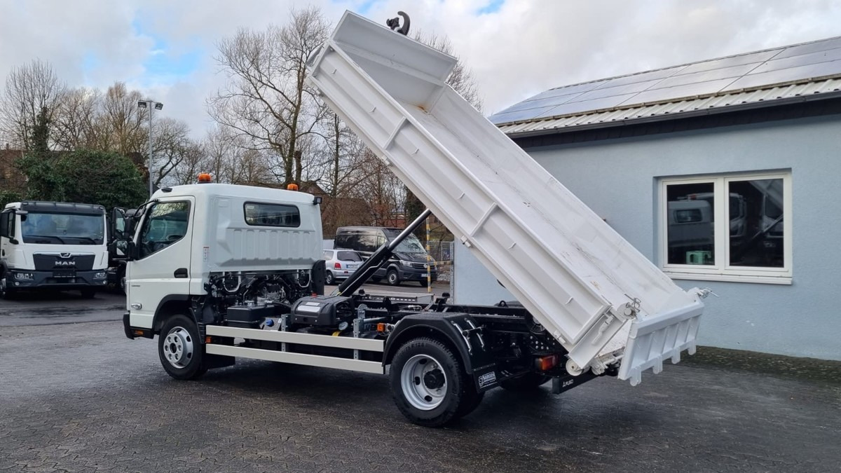 FUSO FUSO 9C18 Duonic City Abrollkipper GG 8.55t AHK - Camion ampliroll: photos 3 FUSO FUSO 9C18 Duonic City Abrollkipper GG 8.55t AHK - Camion ampliroll: photos 3