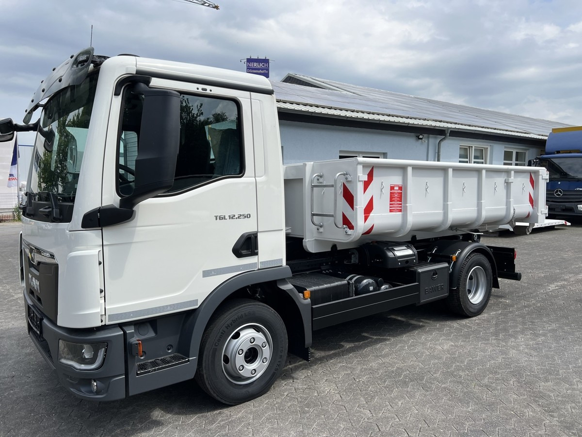 MAN TGL 12.250 BL NEU City Abrollkipper Tipmatik - Camion ampliroll: photos 4 MAN TGL 12.250 BL NEU City Abrollkipper Tipmatik - Camion ampliroll: photos 4